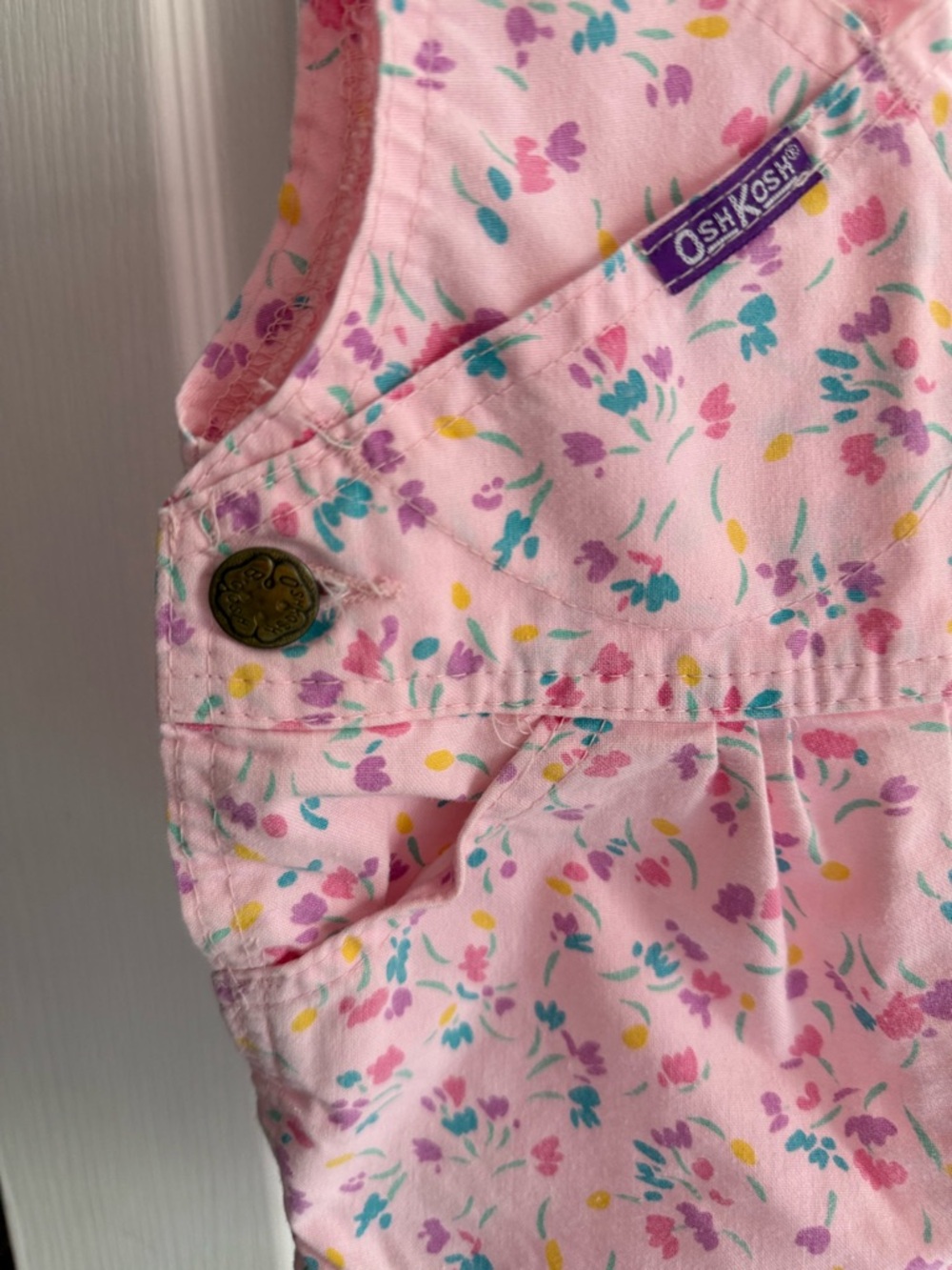 Vintage OshKosh Floral Shortalls - Picture 3 of 6